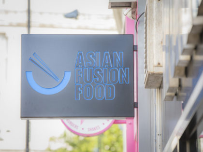 A British-owned, Pan Asian quick service restaurant chain has signed up a master franchisee who aims to open 30 new outlets across Northern Ireland, Republic of Ireland and Pakistan.